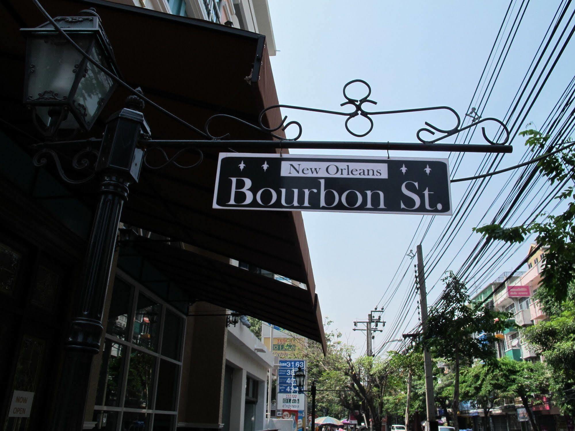 Bourbon St. Boutique Hotel Бангкок Экстерьер фото